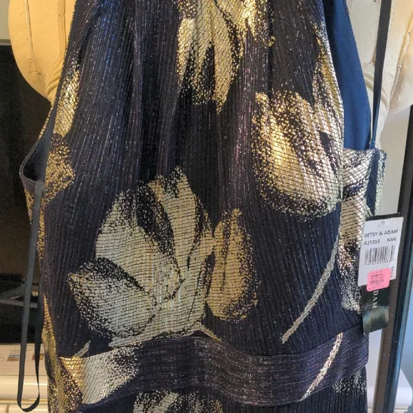 NWT! Betsy & Adam, Women's Metallic Print Halter Gown, Navy, Gold, Sz. 10 - Picture 7 of 10